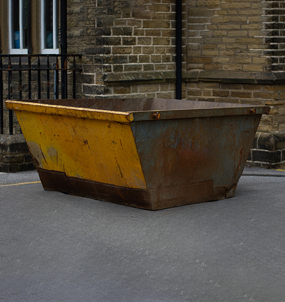 Low-cost 2 yard skip hire Oswestry for garden and home projects